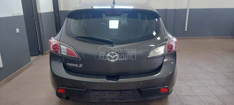 Mazda 3 1 .6 7 7k w