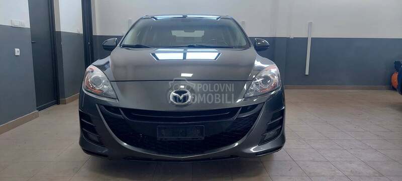 Mazda 3 1 .6 7 7k w