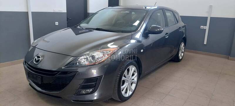 Mazda 3 1 .6 7 7k w