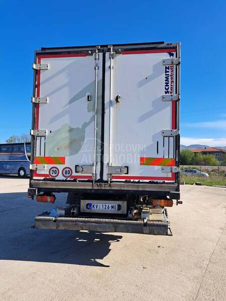 Mercedes Benz atego 15.18