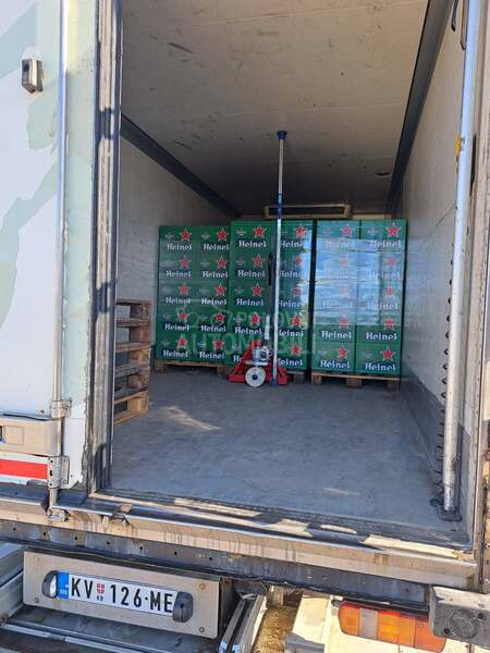 Mercedes Benz atego 15.18