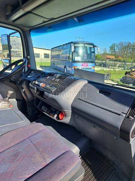 Mercedes Benz atego 15.18