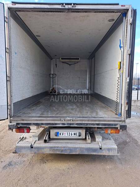 Mercedes Benz atego 15.18