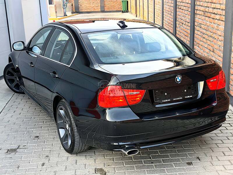 BMW 320 M-SPORT NAVl K0ŽA