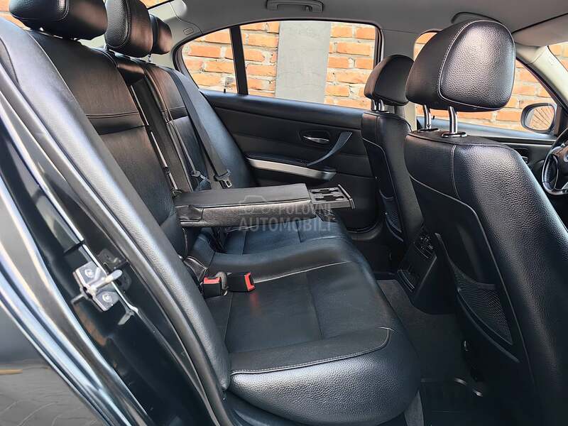 BMW 320 M-SPORT NAVl K0ŽA