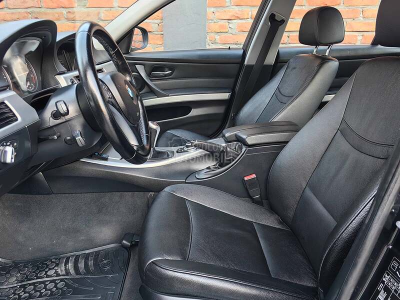 BMW 320 M-SPORT NAVl K0ŽA