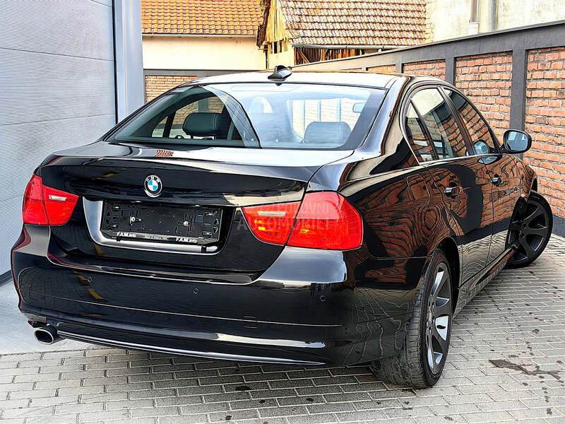 BMW 320 M-SPORT NAVl K0ŽA