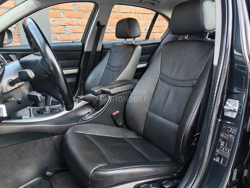 BMW 320 M-SPORT NAVl K0ŽA
