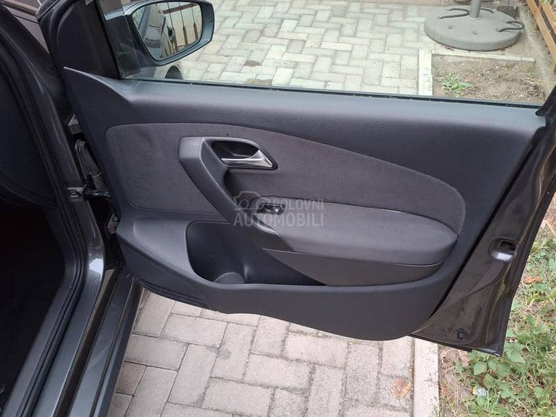 Volkswagen Polo 1.4 B  Tempomat