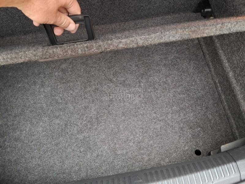 Volkswagen Polo 1.4 B  Tempomat