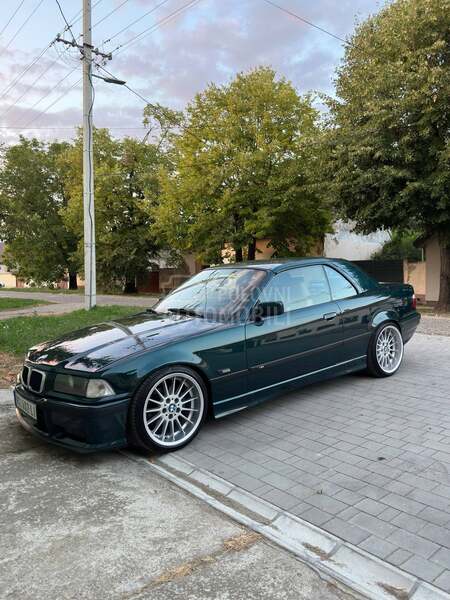 BMW 318 