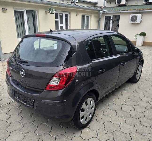 Opel Corsa D 1.4B.TNG Opel Corsa D 1.4B.TNG
