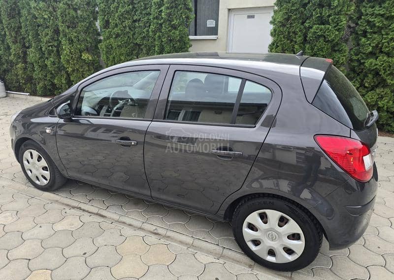 Opel Corsa D 1.4B.TNG Opel Corsa D 1.4B.TNG