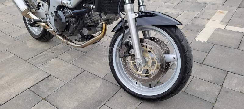 Suzuki sv 650n