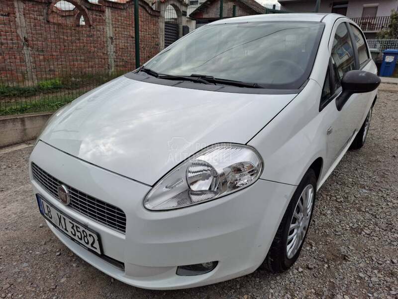 Fiat Grande Punto 1.4b clima 5.vr
