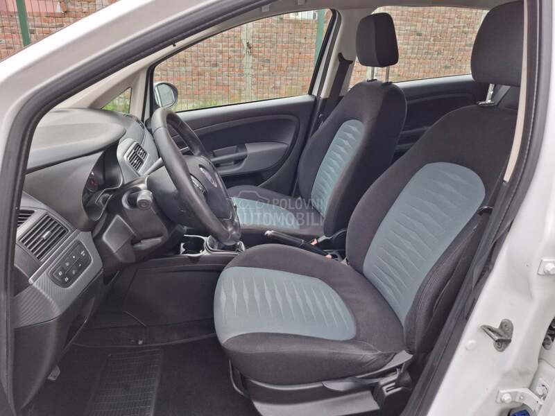 Fiat Grande Punto 1.4b clima 5.vr