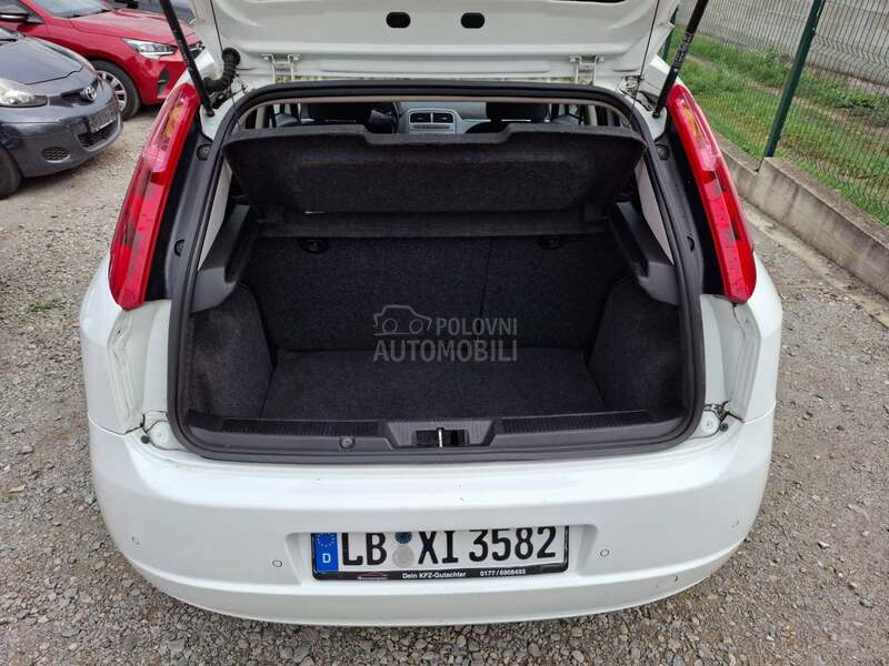 Fiat Grande Punto 1.4b clima 5.vr