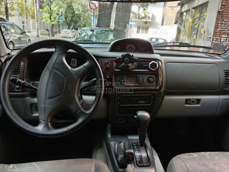 Mitsubishi Pajero Sport 3.0 V6GLS 24