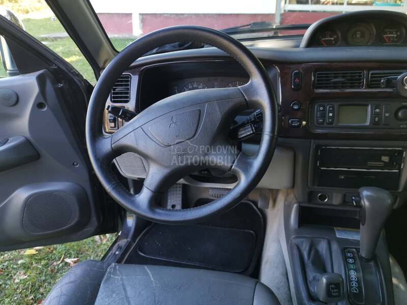 Mitsubishi Pajero Sport 3.0 V6GLS 24