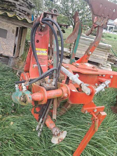 Kverneland LD100