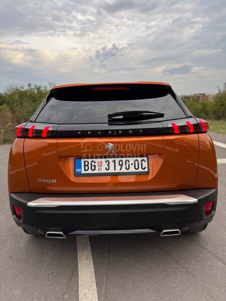 Peugeot 2008 1.2/AUT/ALLURE/75K