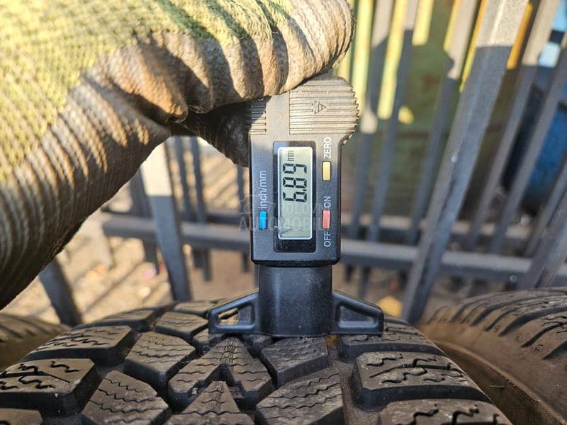 Dunlop 185/60 R15 Sve sezone