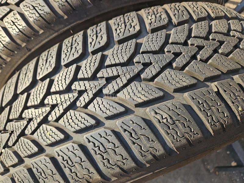 Dunlop 185/60 R15 Sve sezone