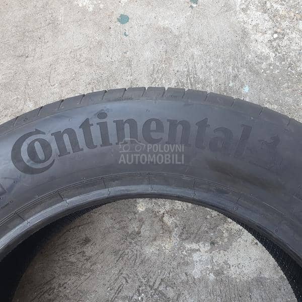 Continental 225/55 R17 Letnja