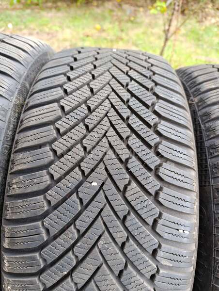 Continental 225/45 R17 Zimska