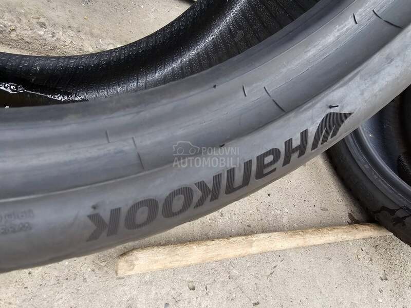 Hankook 255/35 R19 Zimska