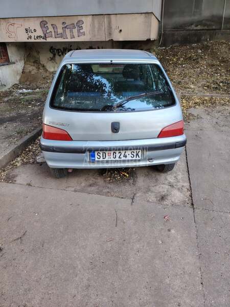 Peugeot 106 