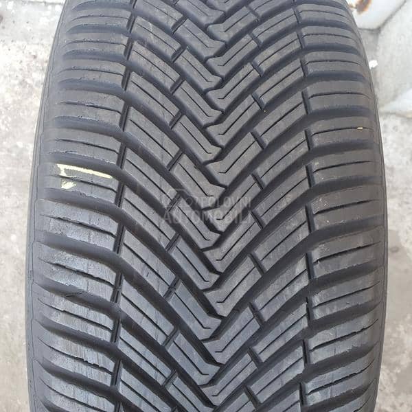 Continental 235/55 R18 Sve sezone