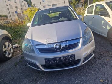 Opel Zafira 2006. god. -  kompletan auto u delovima