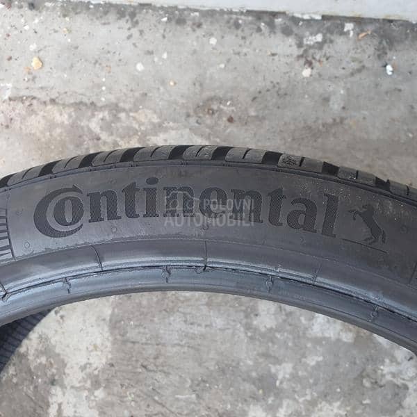 Continental 235/35 R19 Sve sezone