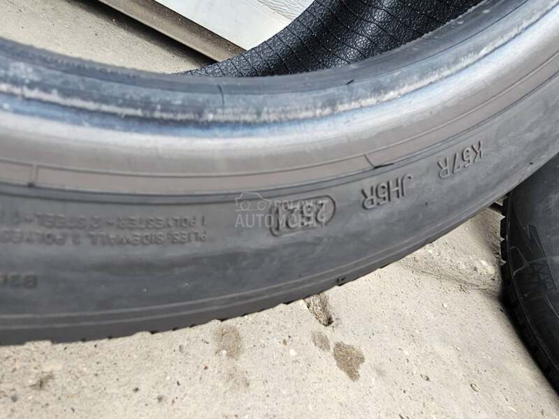 Dunlop 225/45 R17 Zimska