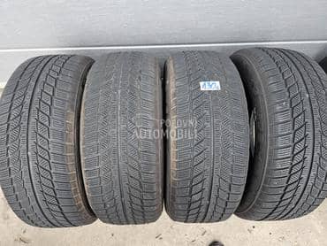 Goodride 215/55 R16 Zimska