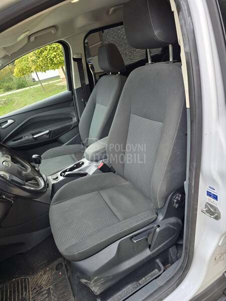 Ford C-Max Titanium x