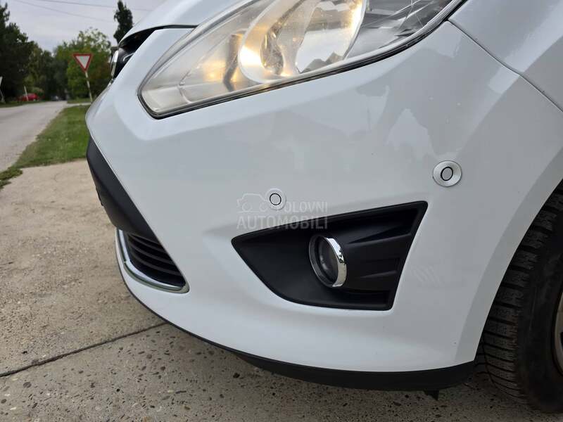 Ford C-Max Titanium x