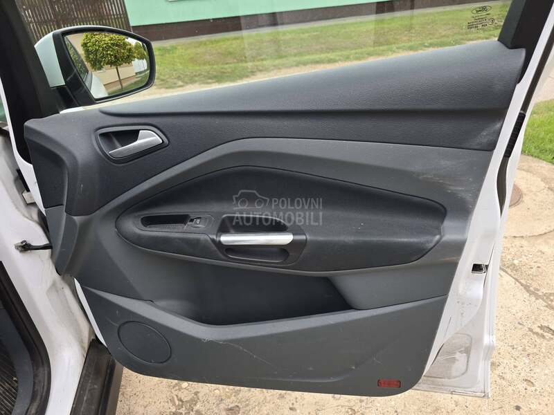 Ford C-Max Titanium x