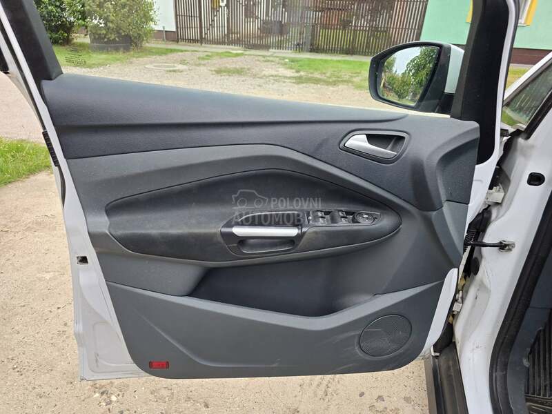 Ford C-Max Titanium x