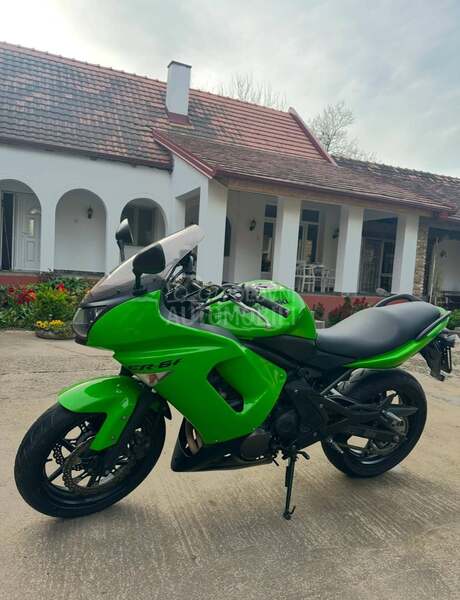 Kawasaki ER6f / ER 650 AE