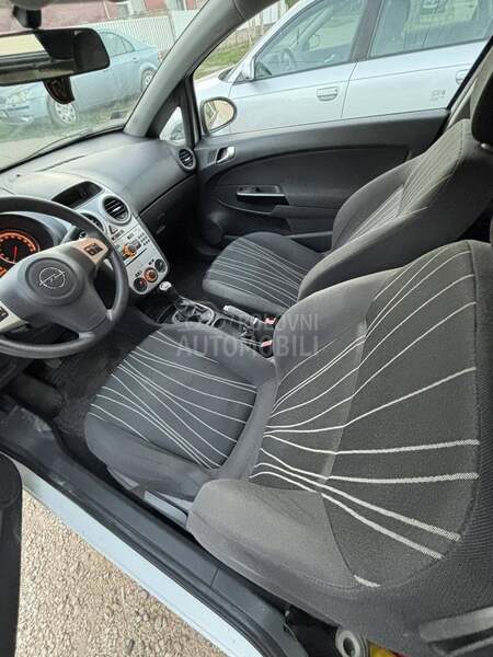 Opel Corsa D 