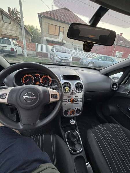 Opel Corsa D 