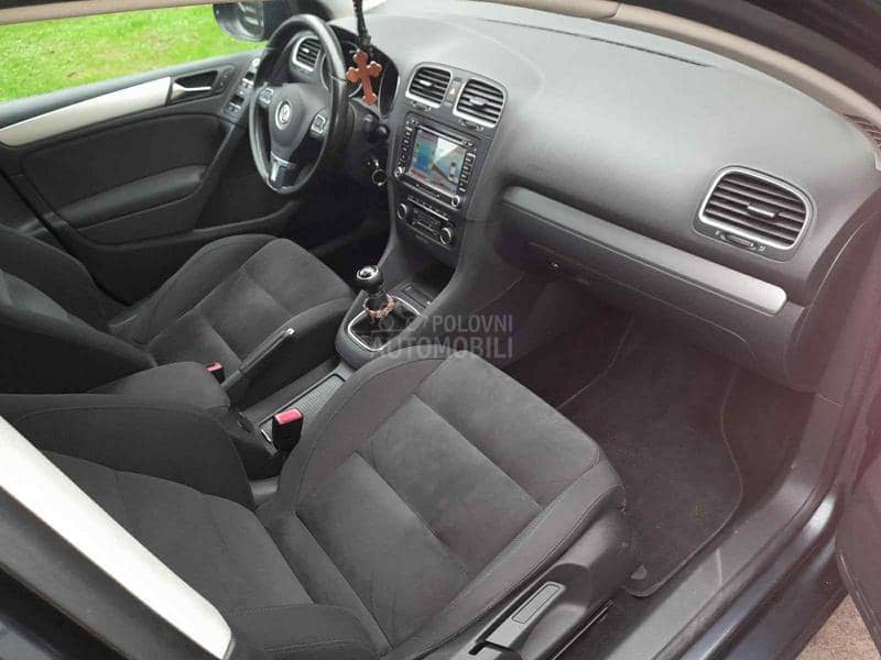 Volkswagen Golf 6 12tsiHLINEXENONLED