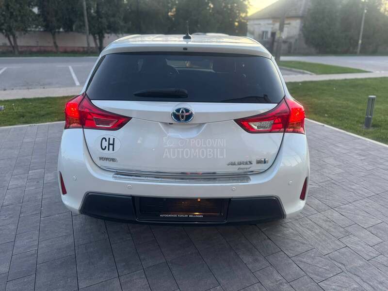 Toyota Auris 1.8 HYBRID
