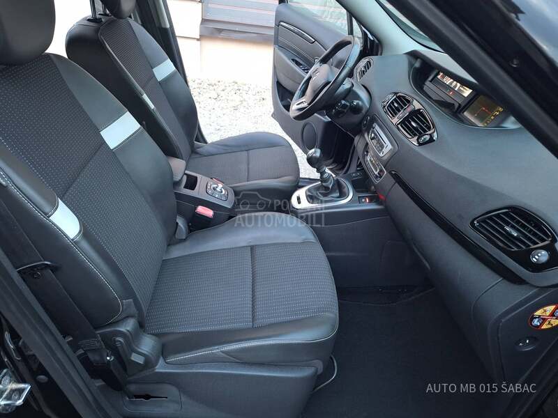 Renault Scenic 1.5 DCI DYNAMIQUE