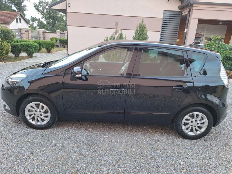 Renault Scenic 1.5 DCI DYNAMIQUE