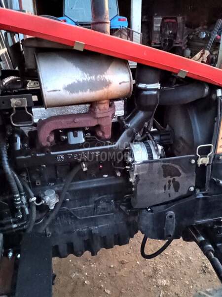 Massey Ferguson 4235