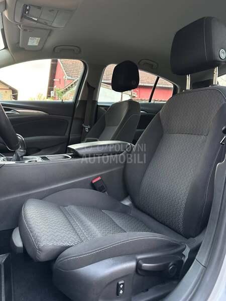 Opel Insignia Kupljen nov u Srb