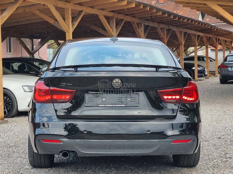 BMW 320 GT M Sport